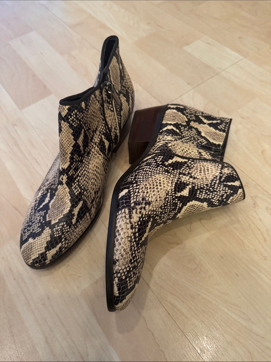 Sam Edelman Shoes - Sam Edelman Beige and Black Snakeskin Ankle Booties